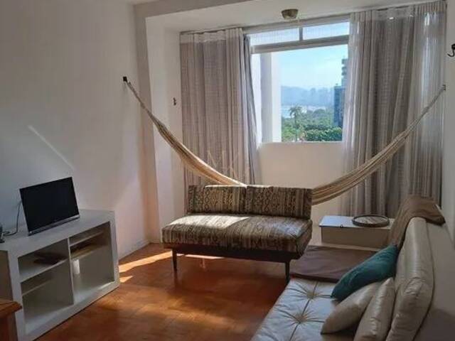 Apartamento para Venda em Santos - 2