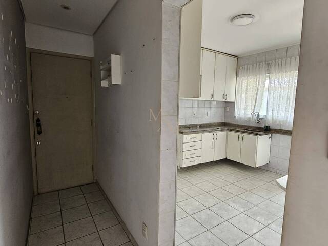 Apartamento para Venda em Santos - 4